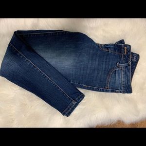 Dark wash Capri Jeans